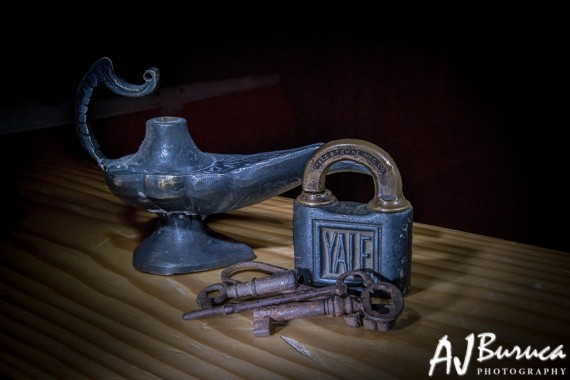 AJBuruca-LightPainting-OldKeys-DaveBlackLightPainting-CarynEsplinLightPainting-CreativeLightPainting