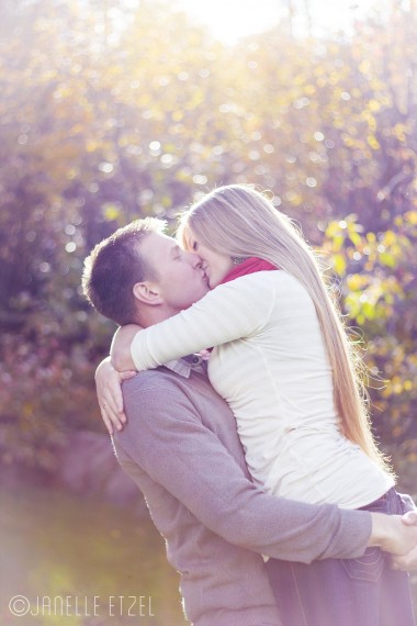 JanelleEtzel-Engagements-Group-31