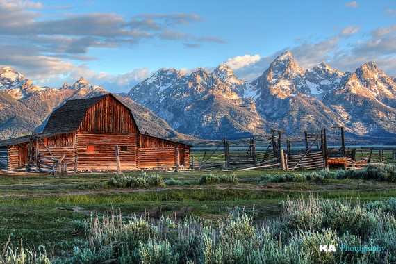 KatieAlvarez-HDR-HighDynamicRange-Tetons-Teton-TetonMountains-Mountains-Barn-TetonBarn-MormonRow-Sunrise-Jackson-JacksonWyoming-Wyoming-HDRBrownBarn